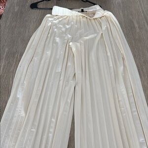 JLUXLABEL Cream Pleated Skirt